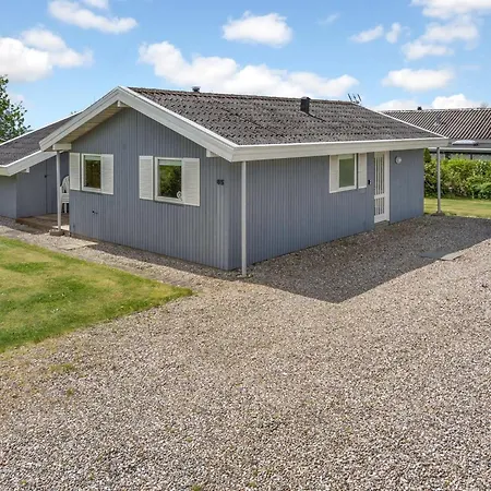 Holiday home Denahi - 400m To The Fjord By Interhome