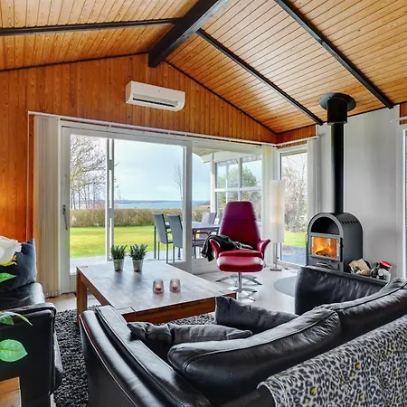 Denahi - 400m To The Fjord By Interhome Feriehus