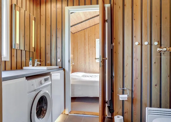 Denahi - 400m To The Fjord By Interhome