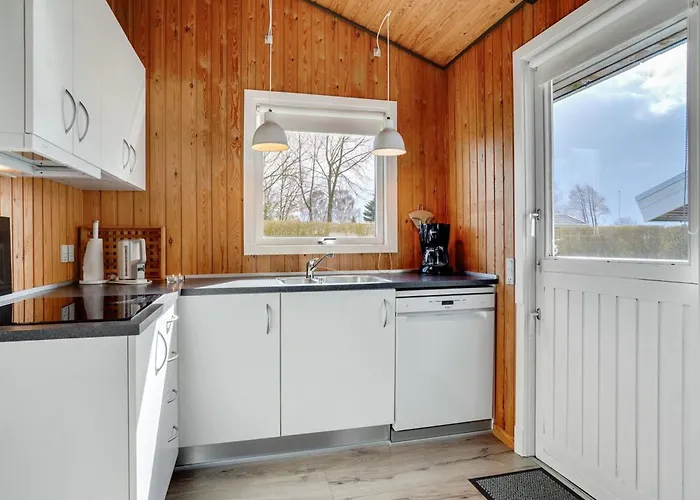 Denahi - 400m To The Fjord By Interhome *