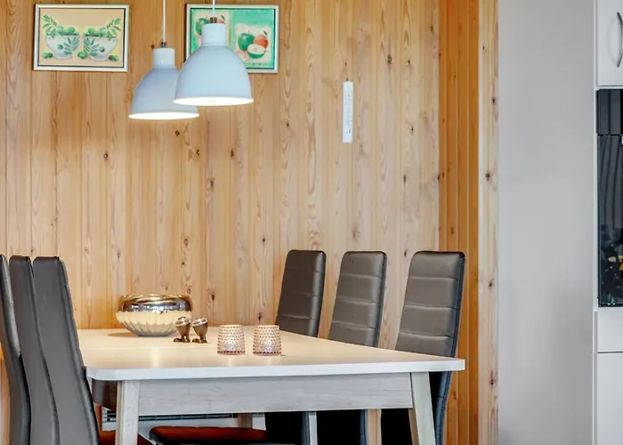 Denahi - 400m To The Fjord By Interhome *