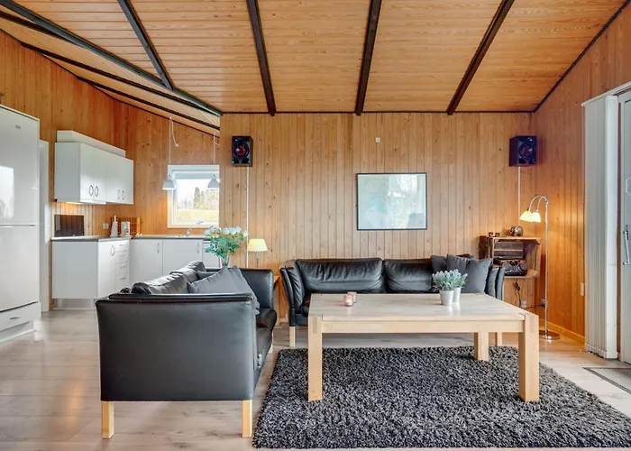 Denahi - 400m To The Fjord By Interhome *